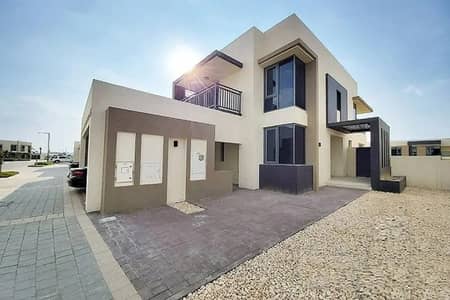 Bright | Near to Amenities | Corner Unit | Big Plot Bright | Near to Amenities | Corner Unit | Big Plot
