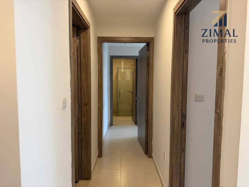 Modern 2 Bedroom Apartment | Pool, Gym & Parking - Image 4