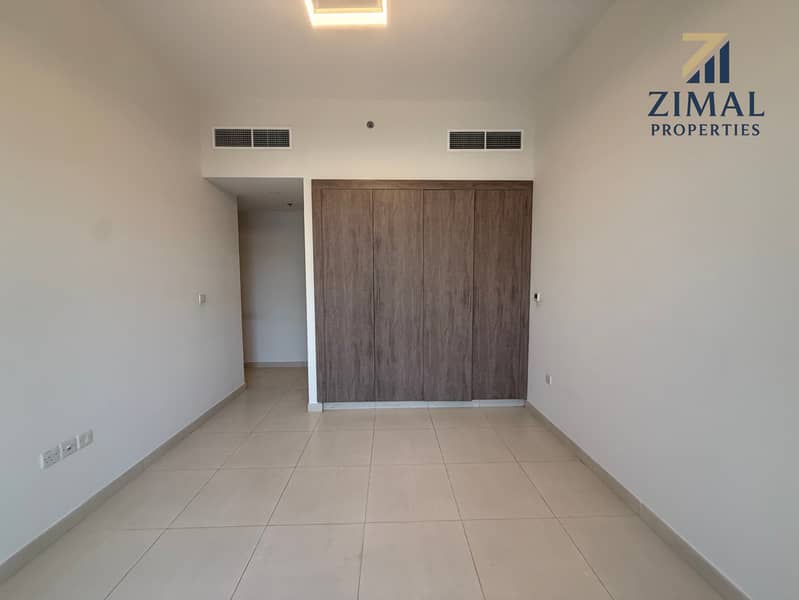 Modern 2 Bedroom Apartment | Pool, Gym & Parking - Image 7