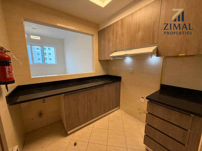 Modern 2 Bedroom Apartment | Pool, Gym & Parking - Image 9