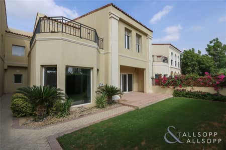 Owner Occupied | Close To Pool | 4 Bed Owner Occupied | Close To Pool | 4 Bed