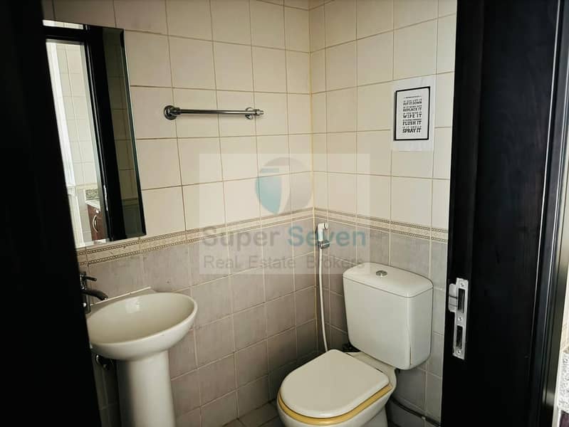 10 dd314084-cbfc-48fb-989f-c4c43ee25e02. jpg