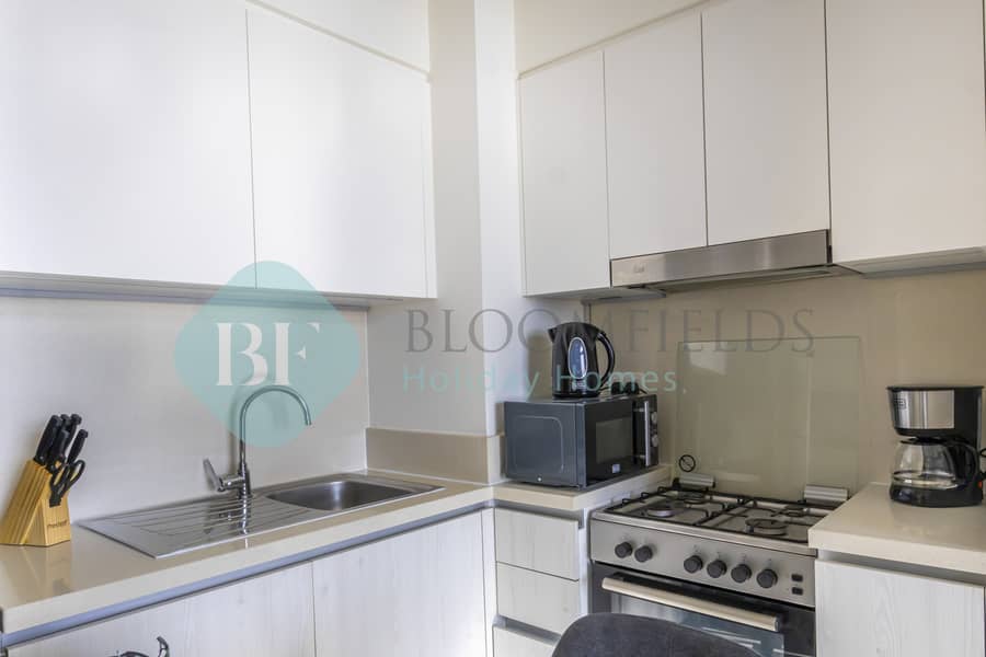 10 Kitchen. JPG