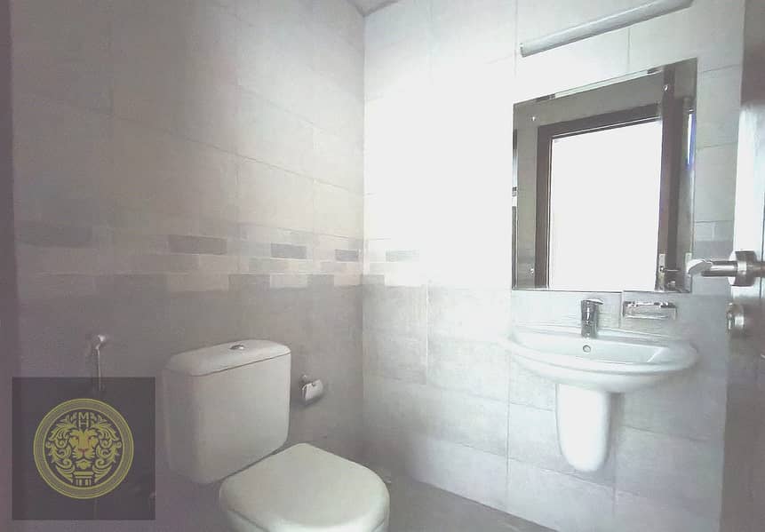 10 fbf41a48-8617-4c54-afc5-748200bcd0e8. jpg