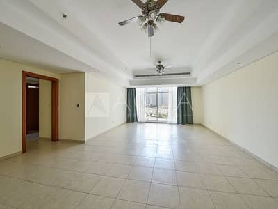 2 Bedroom Apartment for Rent in Jumeirah Lake Towers (JLT), Dubai - Large 2 Beds with Maid Room + Laundry Room 2 Bedroom Apartment for Rent in Jumeirah Lake Towers (JLT), Dubai - Large 2 Beds with Maid Room + Laundry Room