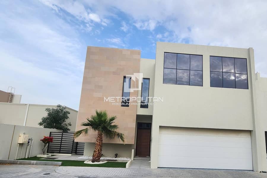 Villa in Al Tai,Nasma Residence, 5 schlafzimmer, 3700000 AED - 15290917 Villa in Al Tai,Nasma Residence, 5 schlafzimmer, 3700000 AED - 15290917