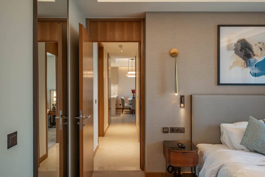 7 4908, Address Opera 01-8. jpg