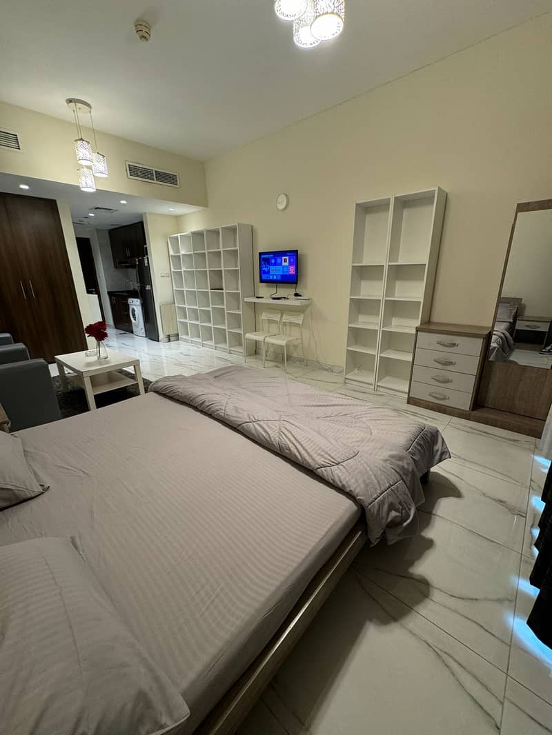 12 chequs or Yearly Payments , Your Choice Spacious Fully Furnished Studio Available
