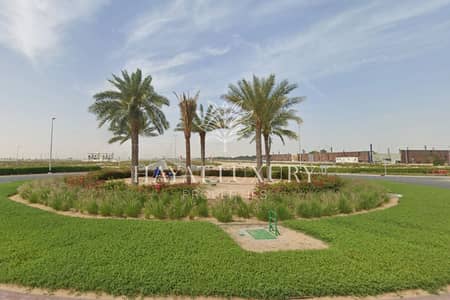 Plot for Sale in Jebel Ali, Dubai - Land Specialist | Close to Park | Multiple Options