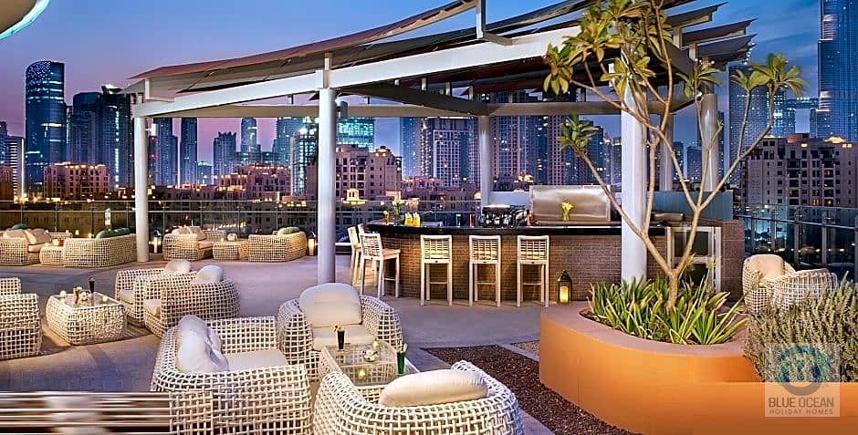 20 OUTDOOR DINNING. jpg