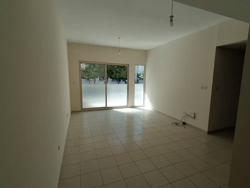 2 BED IN AL DHAFRAH 1 GREENS ONLY 950,000 NEAR TO CUMMUNITY CENTER
