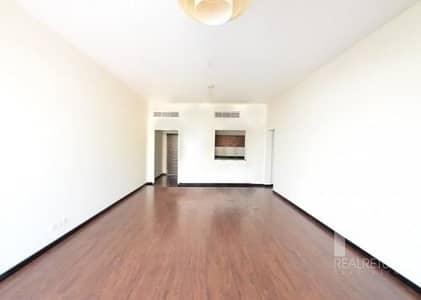 Chiller Free/Spacious Rooms Maid Room/Amazing Marina View Chiller Free/Spacious Rooms Maid Room/Amazing Marina View