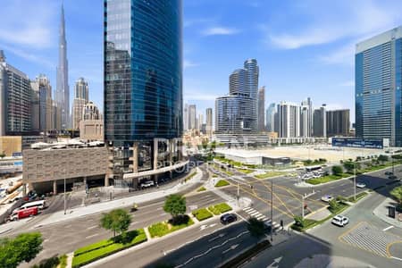 Office for Rent in Business Bay, Dubai - Spacious Layout | Burj Khalifa View | Movein Ready