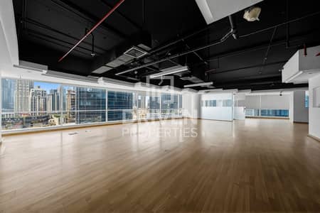 Office for Rent in Business Bay, Dubai - Executive Office Space | Burj Khalifa View | Ready
