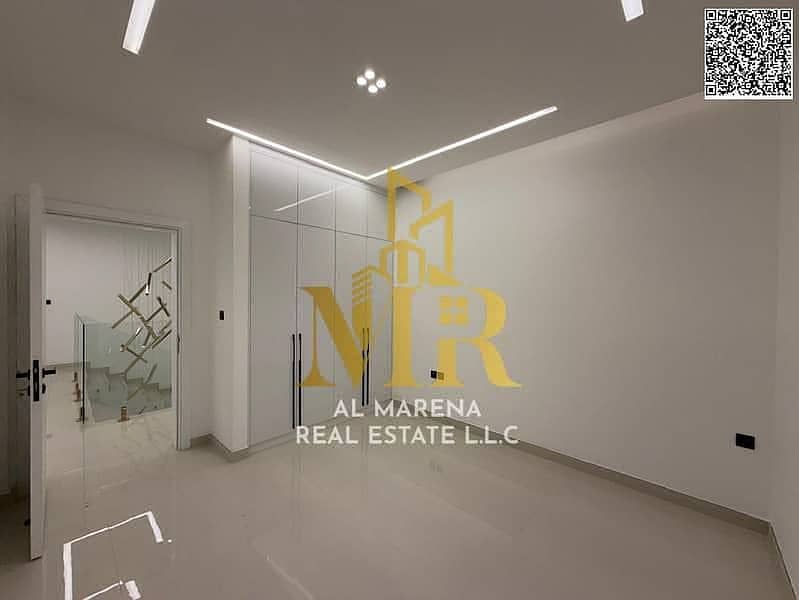 11 840355675-800x600. jpeg