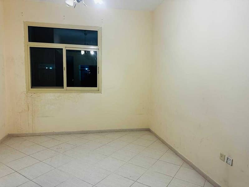 2 PHOTO 1. jpg