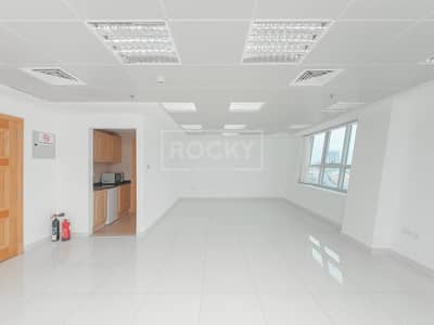 Fitted Office | Open Layout | 2 Parking Fitted Office | Open Layout | 2 Parking