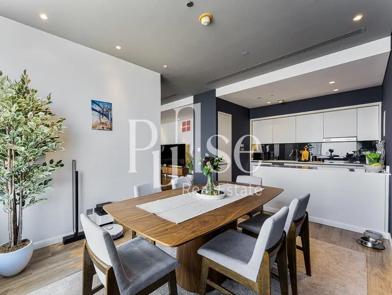 Elegant 2BR | High Floor with Balcony | Burj View