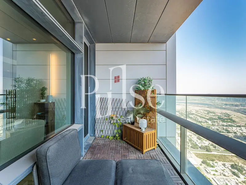 Elegant 2BR | High Floor with Balcony | Burj View