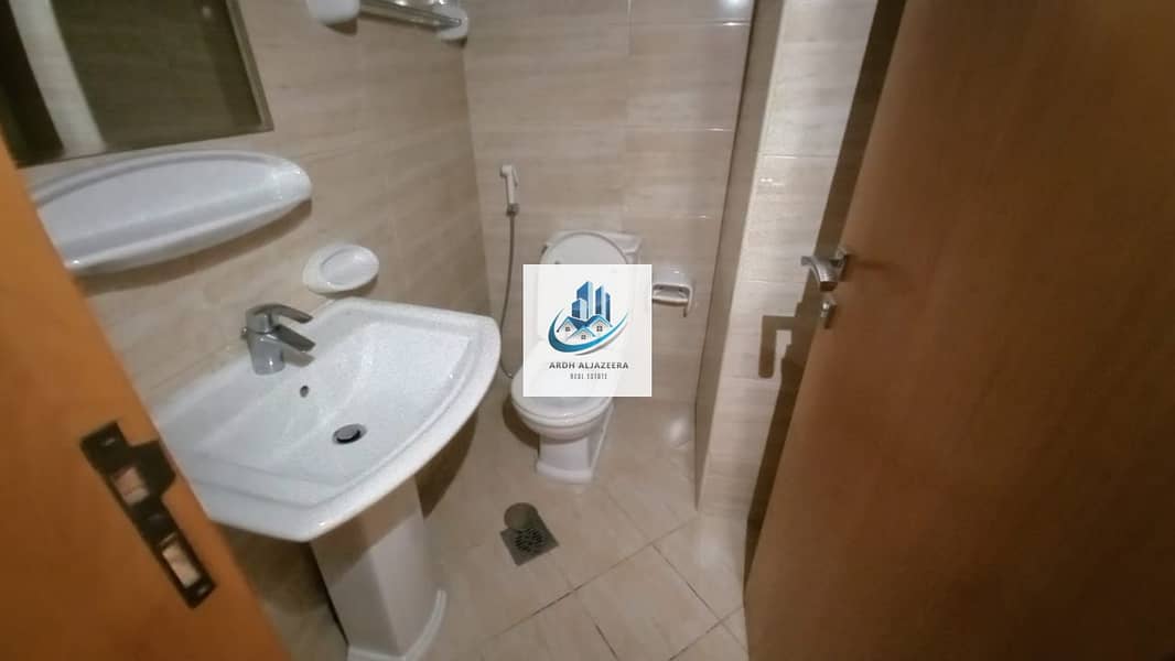 6 4691. jpg