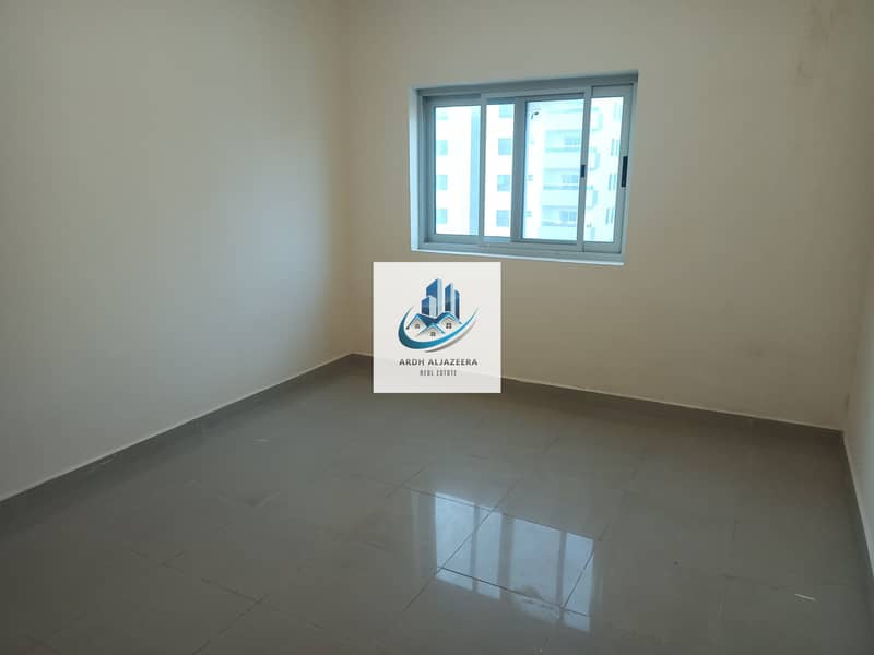 2 3516. jpg