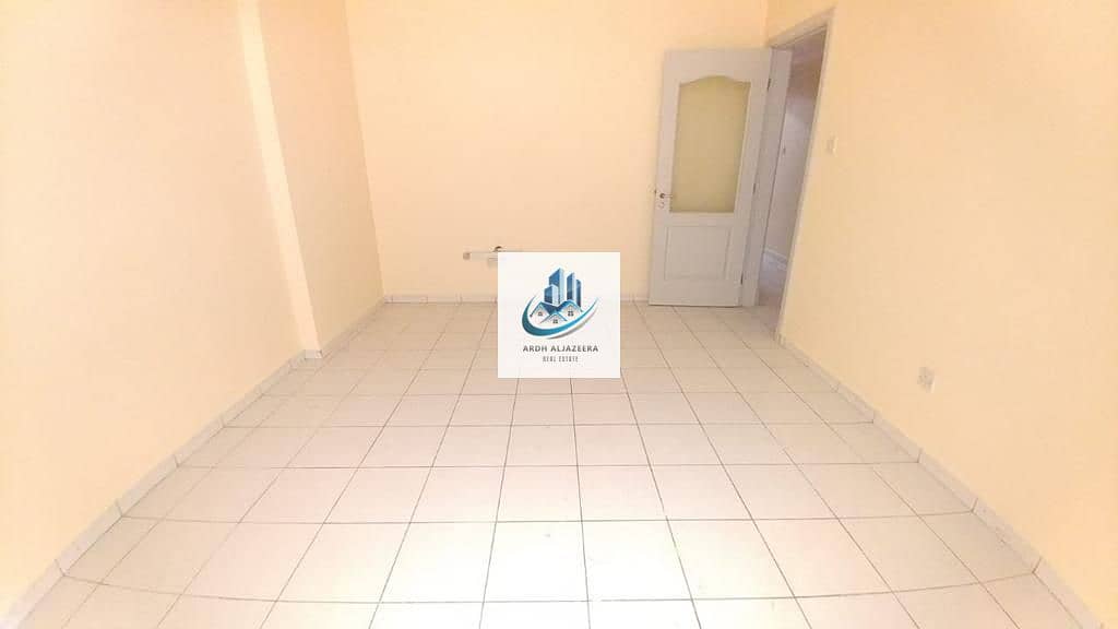 4 d18da21e-41ba-4a8a-bebb-8791f039adce-1_all_3441. jpg