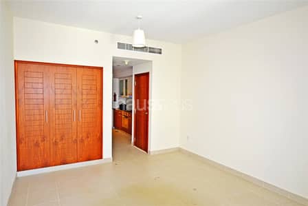 Great Position | Chiller Free | Balcony Great Position | Chiller Free | Balcony