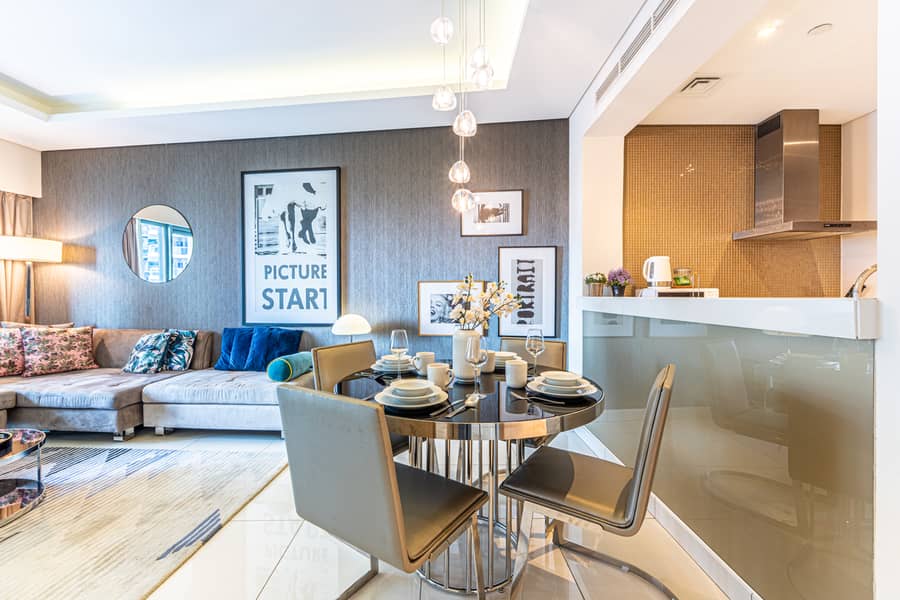 5 Dining 1. jpg