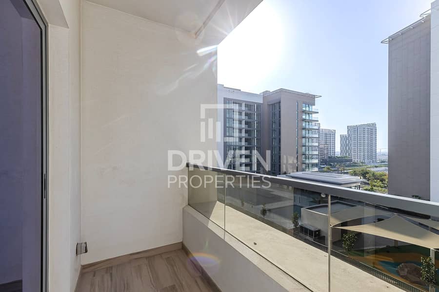Premium Finishes | Bright and Spacious Layout Premium Finishes | Bright and Spacious Layout