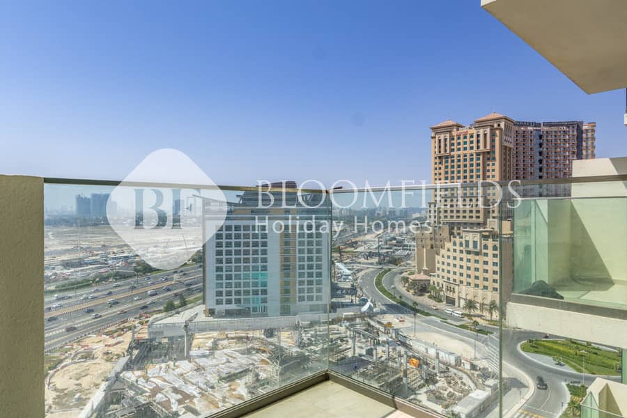 13 21 Balcony. jpg