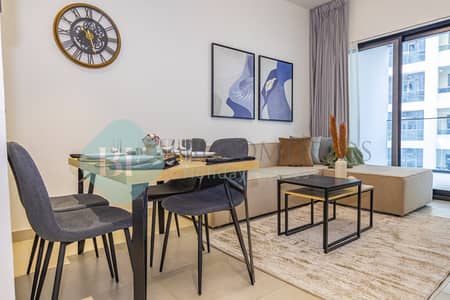 1 Bedroom Flat for Rent in Al Jaddaf, Dubai - Livingroom - Dining (3). JPG