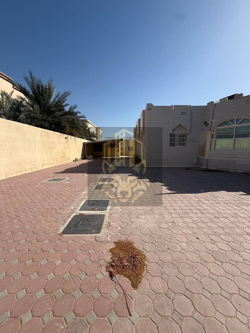 3 قصف. jpeg