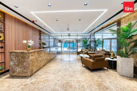 3 Bedroom Flat for Rent in Jumeirah Village Circle (JVC), Dubai - Bright & Spacious Apt I Upgraded I Closed Kitchen