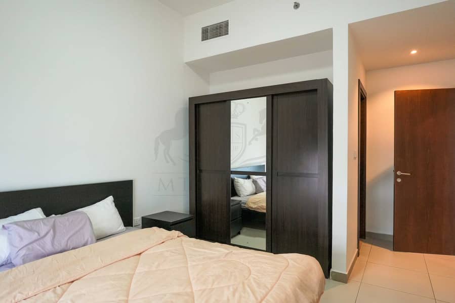 4 12073. jpeg