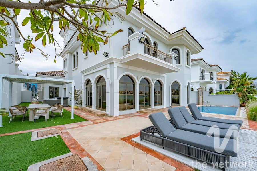 Fully Furnished | Stunning View | Upgraded Fully Furnished | Stunning View | Upgraded