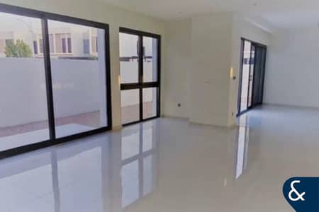6 Bedroom Villa for Sale in DAMAC Hills 2 (Akoya by DAMAC), Dubai - Great Condition | V3 Layout | Single Row