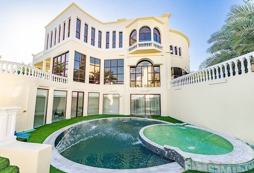 Luxury Standalone Villa | Lake View | Private Pool Luxury Standalone Villa | Lake View | Private Pool