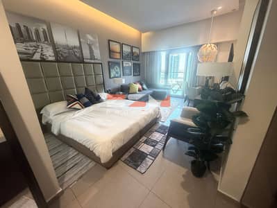 Studio for Rent in Business Bay, Dubai - Luxury Furnished Studio | High Floor | Canal & Sky