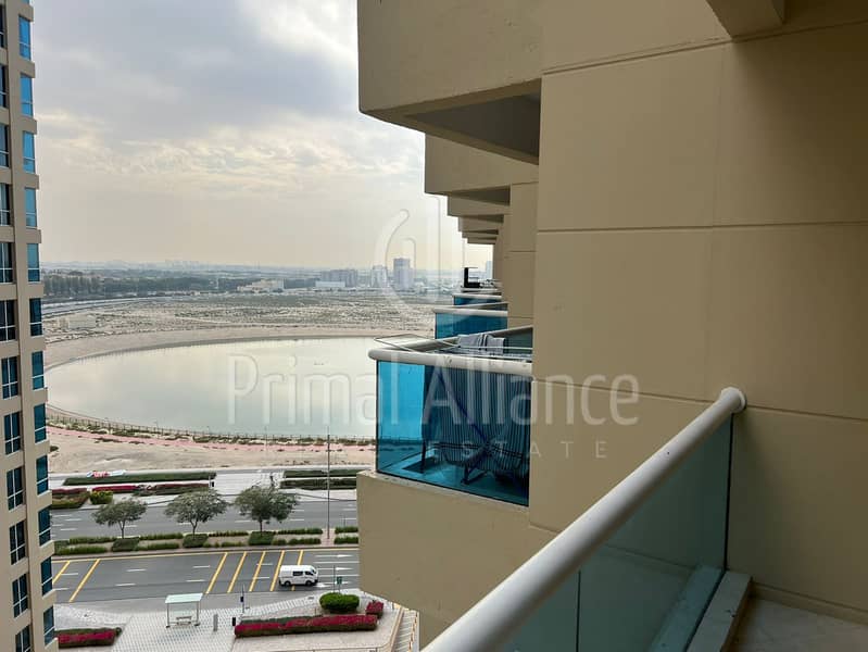 Vacant | Spacious Studio | Lake View Vacant | Spacious Studio | Lake View