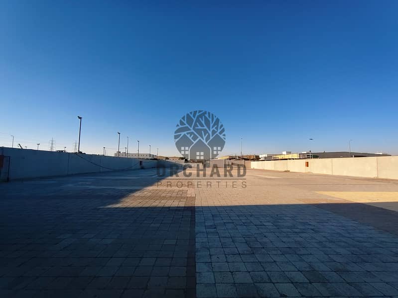 2 42383. jpg