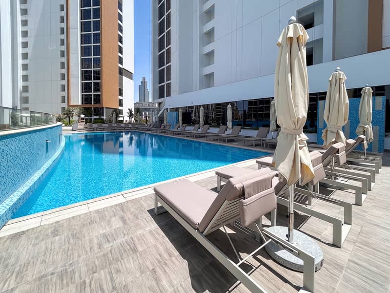 18 Azizi Riviera Beach Front Tower A (7). jpg