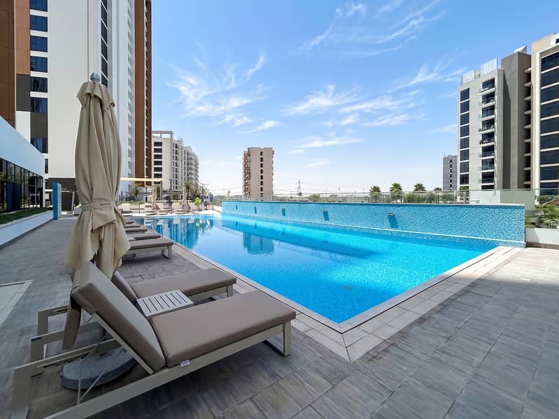 2 Azizi Riviera Beach Front Tower A (10). jpg