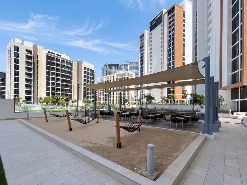 24 Azizi Riviera Beach Front Tower A (5). jpg
