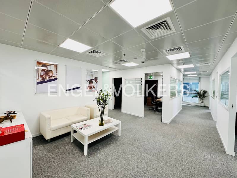 Fully Fitted | Furnished | Bright | Near Metro Fully Fitted | Furnished | Bright | Near Metro