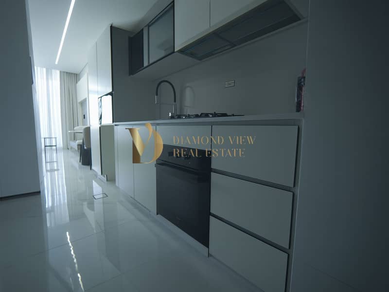 Brand‑New Handover | Fully Furnished | High Floor - Image 3