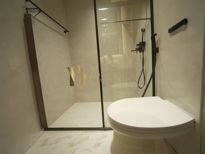 Brand‑New Handover | Fully Furnished | High Floor - Image 9