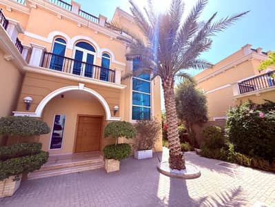 4 Bedroom Villa for Rent in Jumeirah Park, Dubai - Private Pool | Well Maintained | Vastu