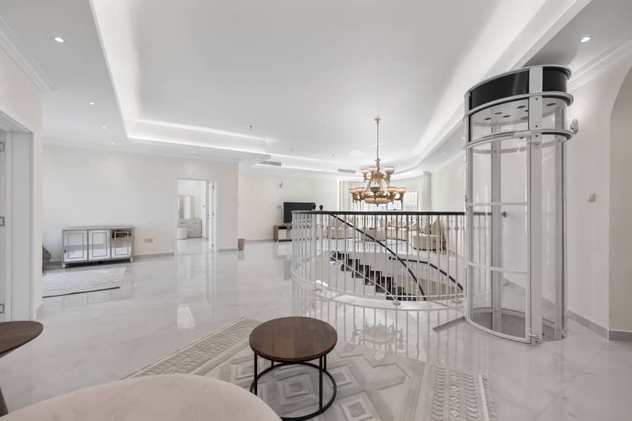 14 Villa 32 32. jpg