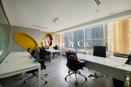 Office for Sale in Jumeirah Lake Towers (JLT), Dubai - Vacant Now | Community Views | Partitioned Office for Sale in Jumeirah Lake Towers (JLT), Dubai - Vacant Now | Community Views | Partitioned