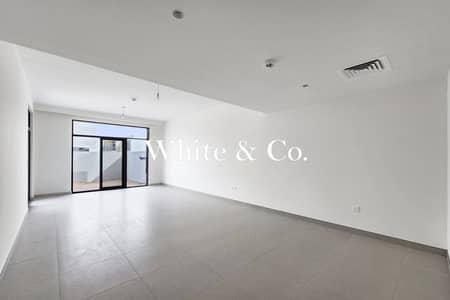 5 Bedroom Villa for Rent in Dubai South, Dubai - Prestigious | Family Home | Available July
